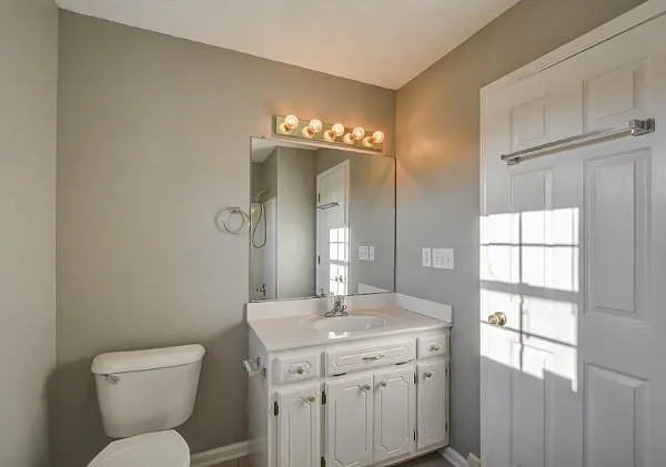 1634 Windriver Rd — Photo 23