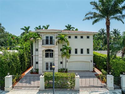 3061 N Bay Rd, Miami Beach, FL, 33140