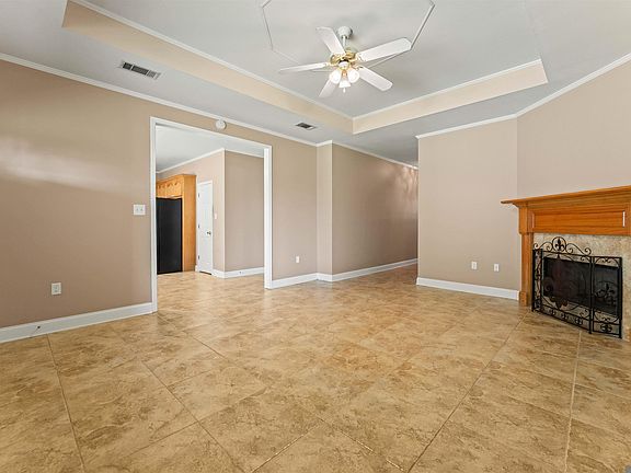 5th image of 18606 Perkins Oak Rd