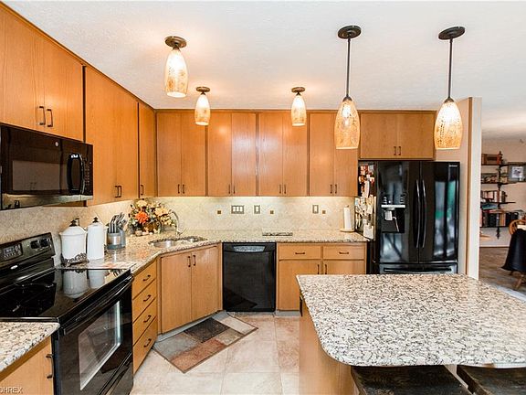 3rd image of 10791 Meadow Trl