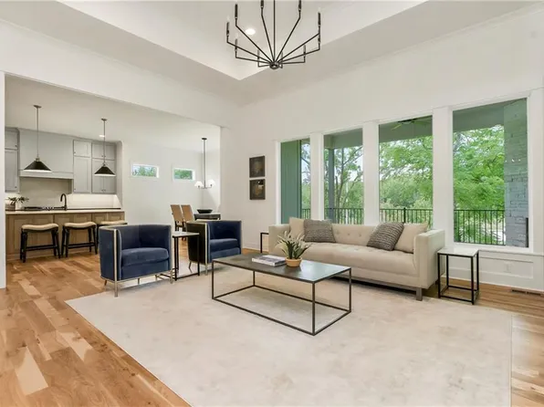 12484 S Barth Rd, Olathe, KS 66061