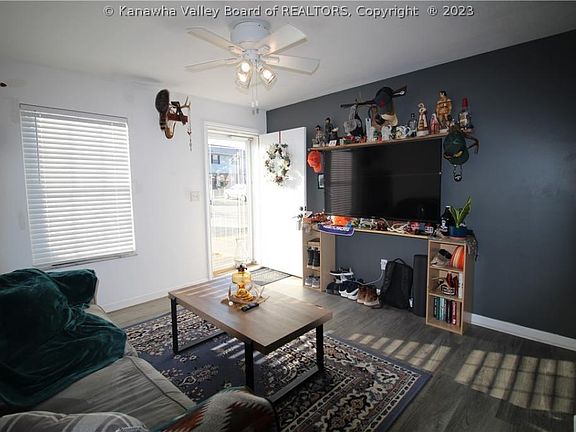 3rd image of 117 Heritage Pl