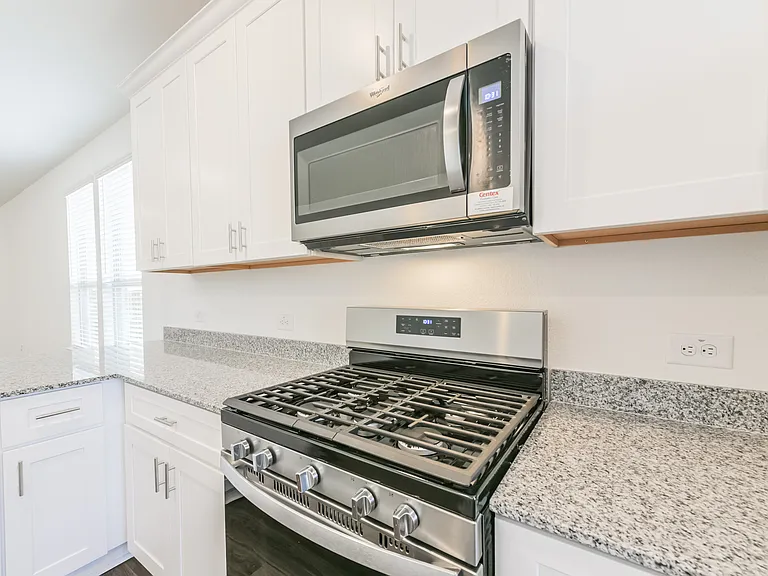 14483 Cedar Ledge Ln — Photo 19