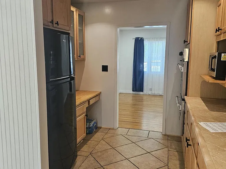 10003 Tujunga Canyon Blvd — Photo 7