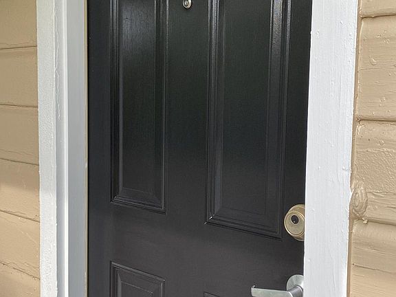 2nd image of 1236 Belmont Ter