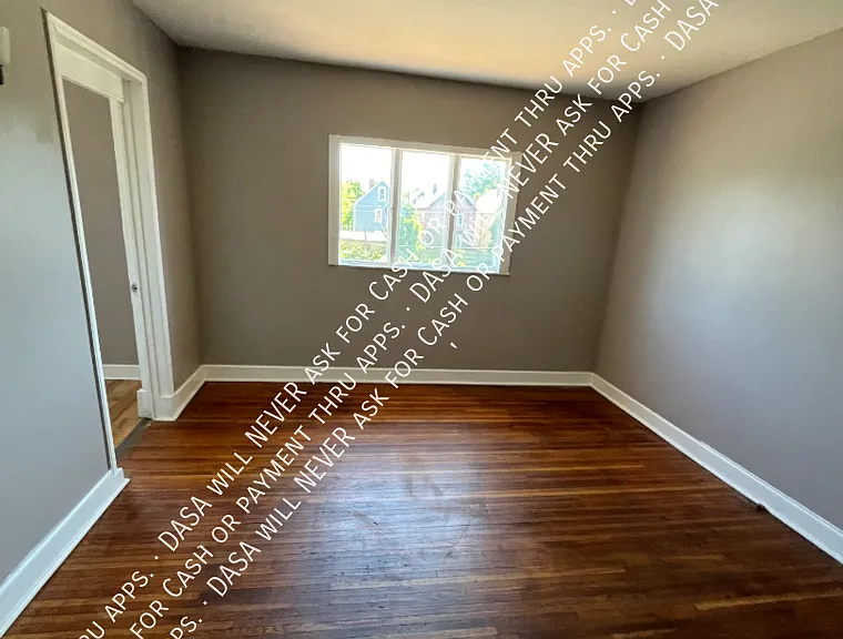 122 Spaulding St #UPPER — Photo 14