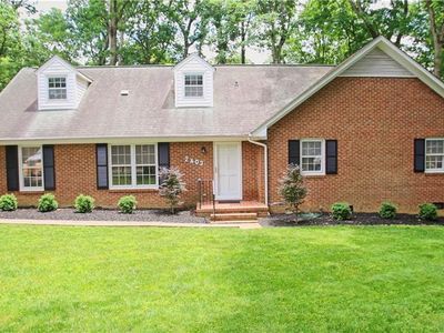 2403 Cannonball Rd, Greensboro, NC, 27455