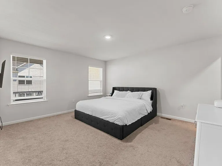 230 Honey Ln — Photo 21