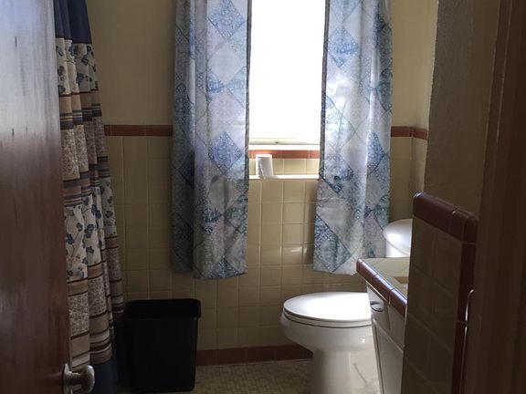 3rd image of 901 N Halifax Ave APT 1