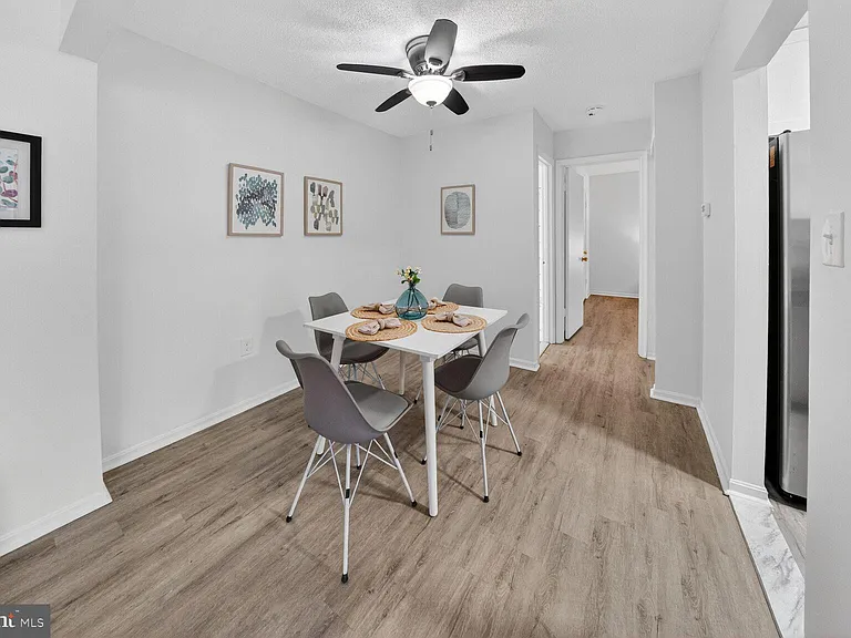 868 College Pkwy #102 — Photo 7