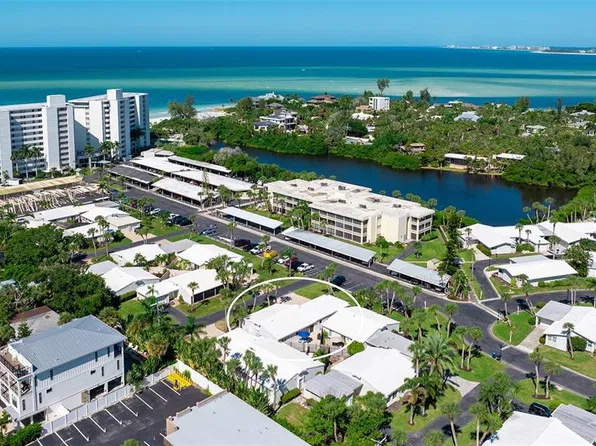 120 WHISPERING SANDS DRIVE #V20, SARASOTA, FL 34242