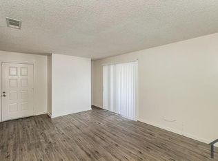 1221 N Peach Ave APT 226, Fresno, CA