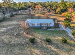 2841 Kings Lake Rd, Defuniak Springs, FL 32433