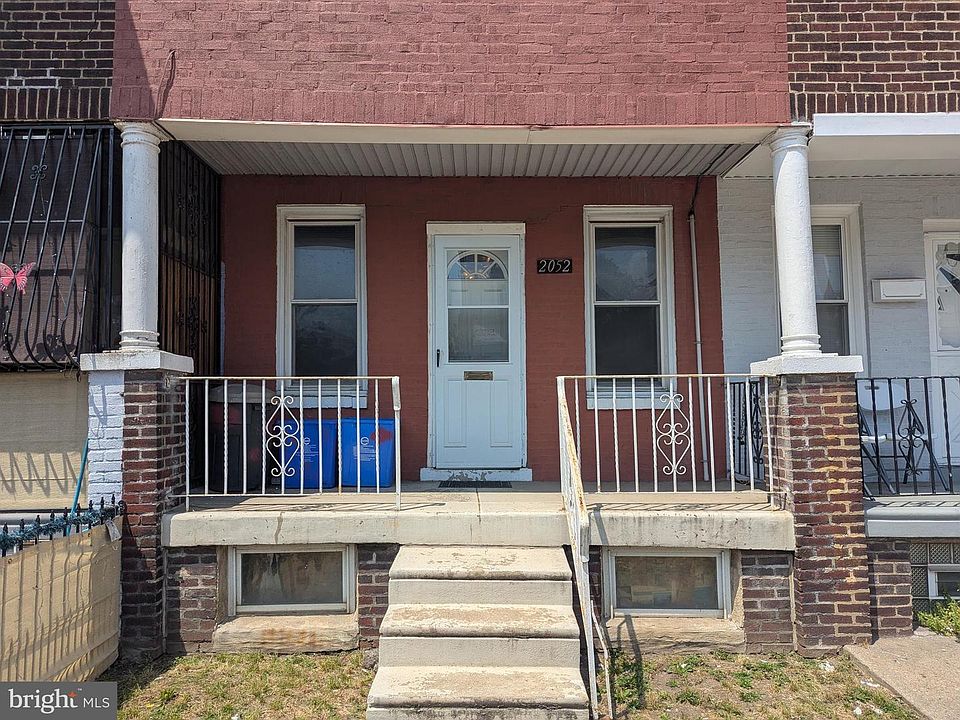 1st image of 2052 Margaret St