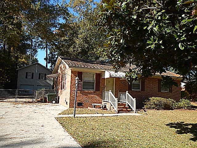 1st image of 212 Tyson Ave