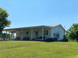 3748 Stone Lick Rd, Kenna, WV 25248