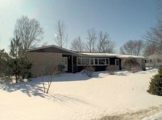 2918 Marion Rd N, La Crosse, WI 54601