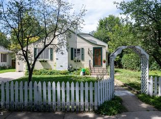 928 N 10th St, Bismarck, ND 58501