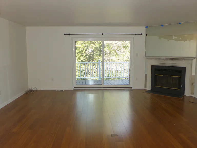 23 Valley Crossing Cir — Photo 8