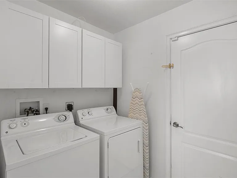 4812 Kenvil Dr — Photo 23