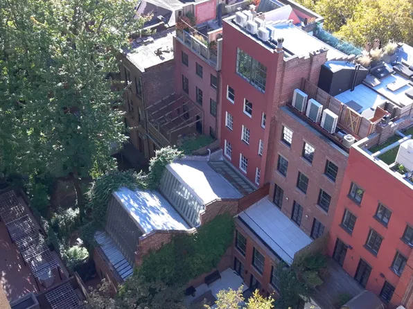 125 West 11th Street image 22 of 24