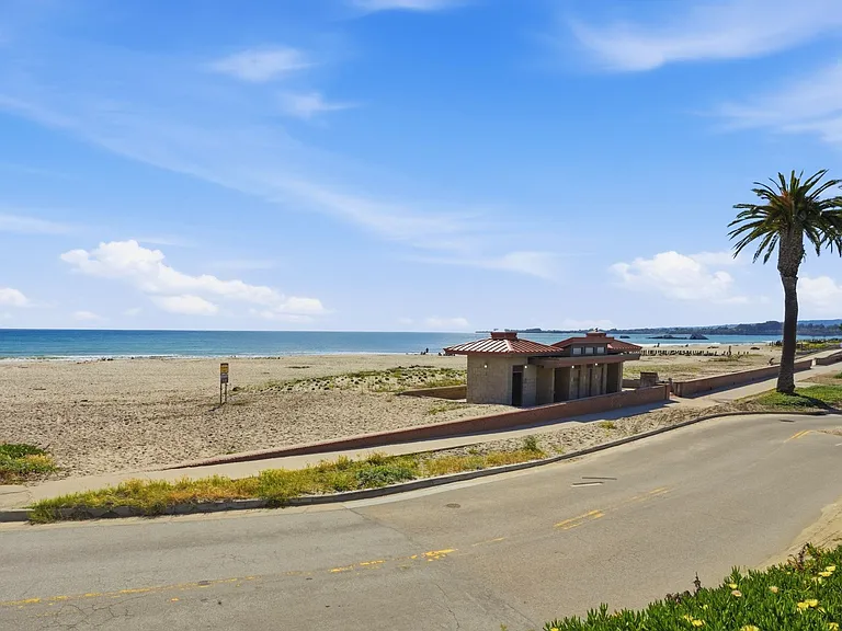 Rio Del Mar
 ______