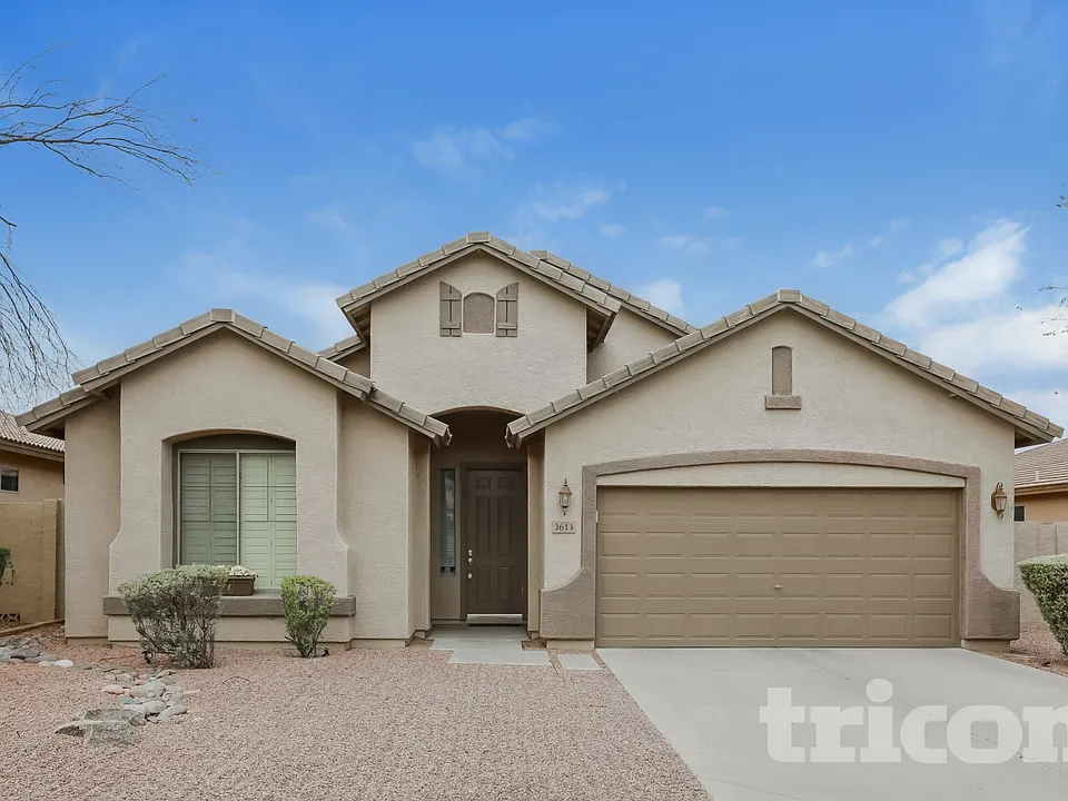 3613 E Meadowview Dr