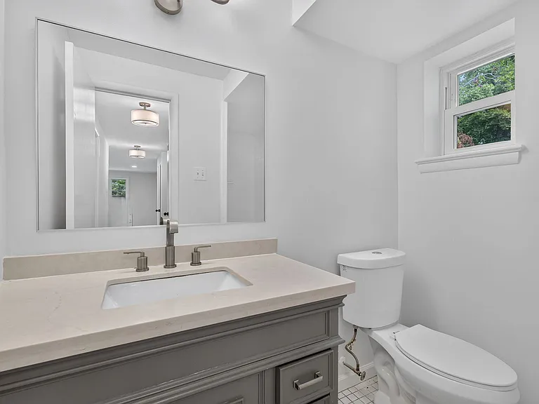 6400 Redwing Rd — Photo 11