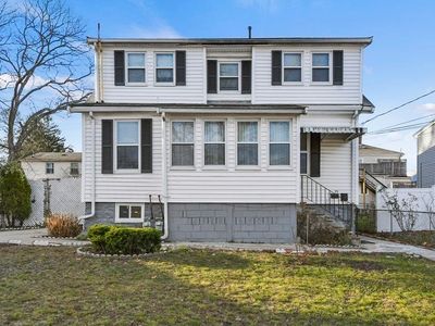 79 Wood Ave, Hyde Park, MA, 02136