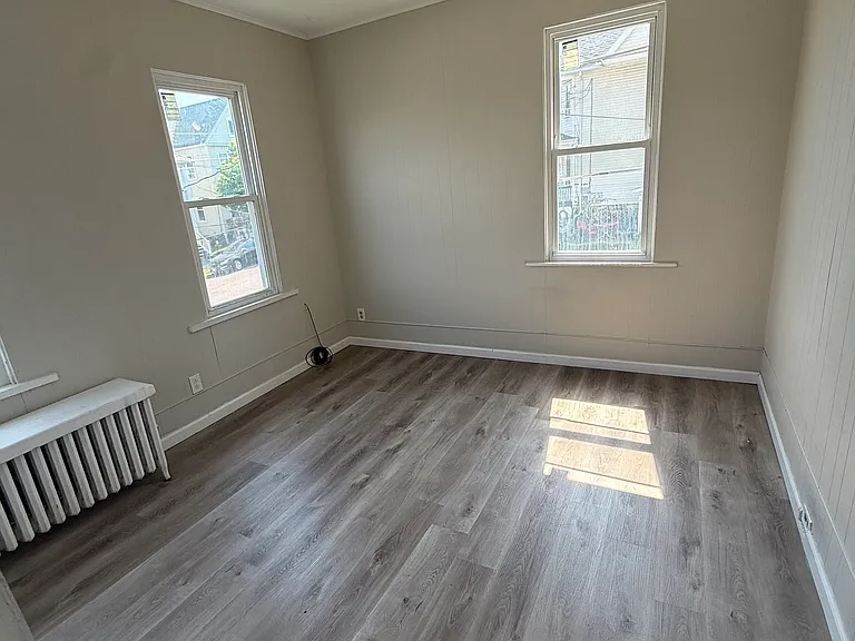 701 S Webster Ave #2 — Photo 3