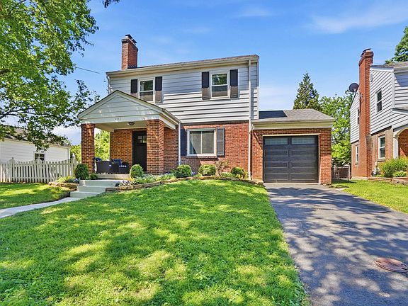 3rd image of 4157 Paxton Woods Ln