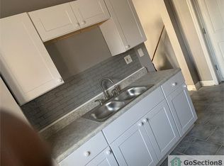 111 W 70th St APT 2, Chicago, IL 60621