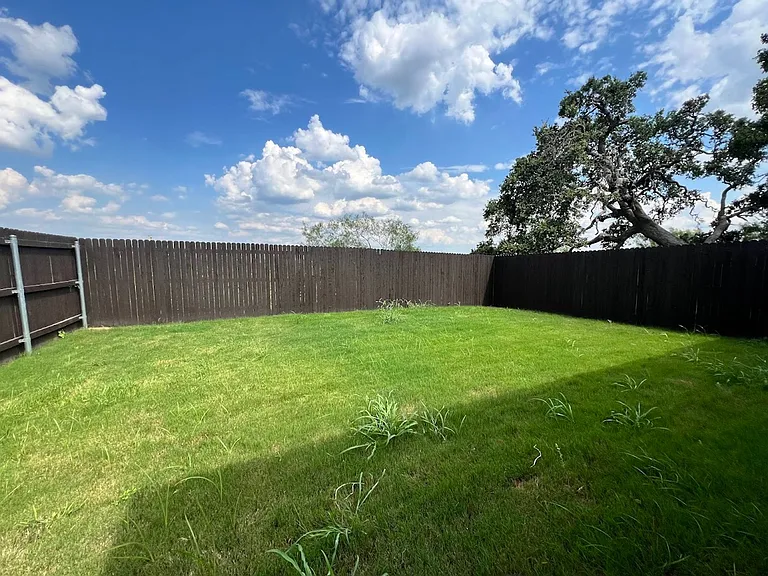 353 Cross Barn Blvd #A — Photo 25