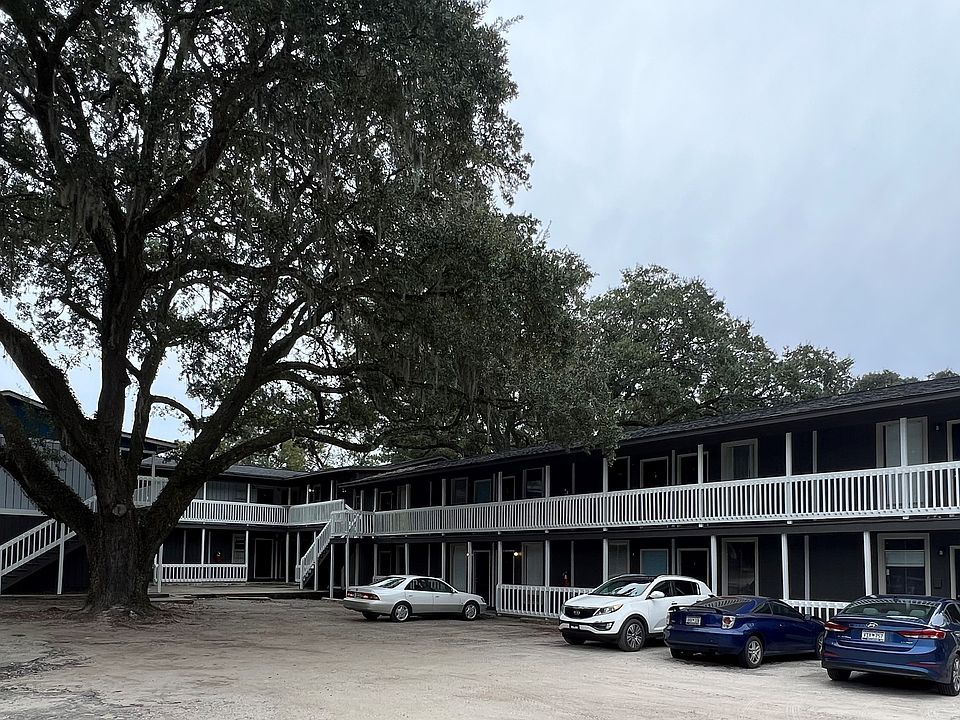 Exterior of the complex