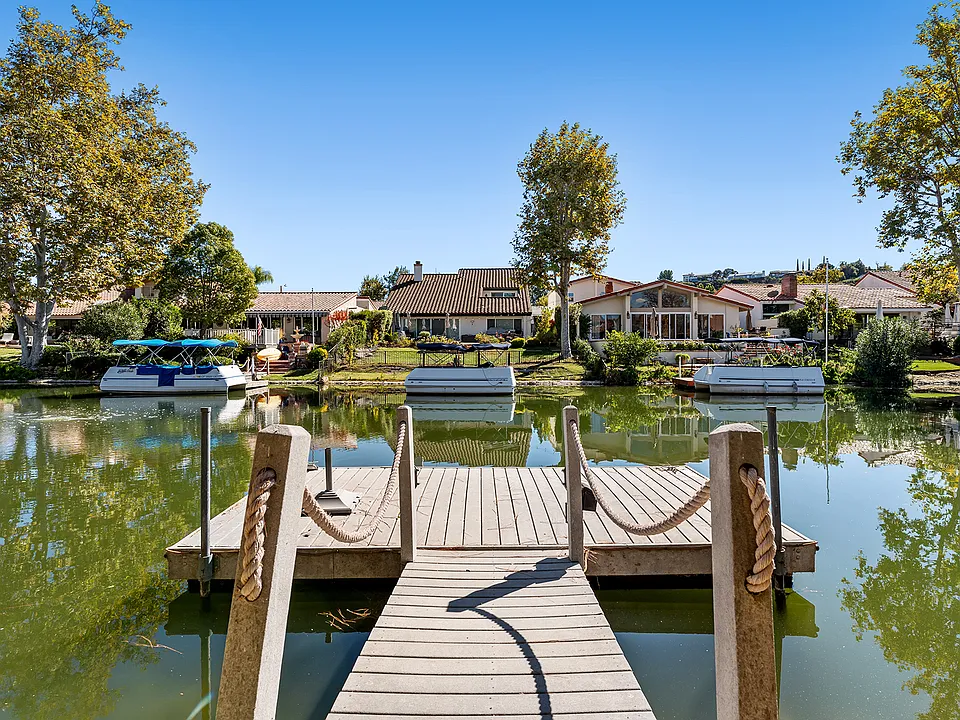 3830 Mainsail Cir