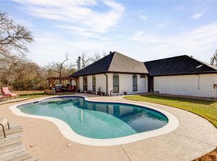 6494 Brazos Dr, College Station, TX 77845
