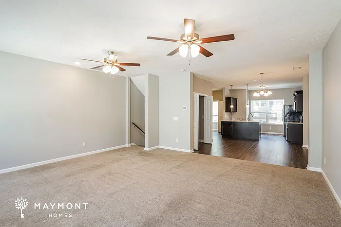 310 Jerry Butler Dr — Photo 5