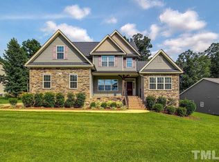 371 Winston Pointe Dr, Clayton, NC 27520