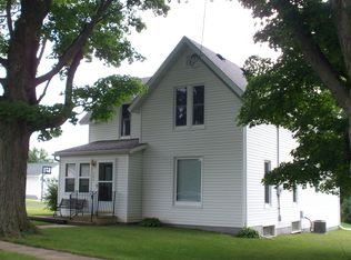 300 W Fremont St, Spring Valley, MN 55975