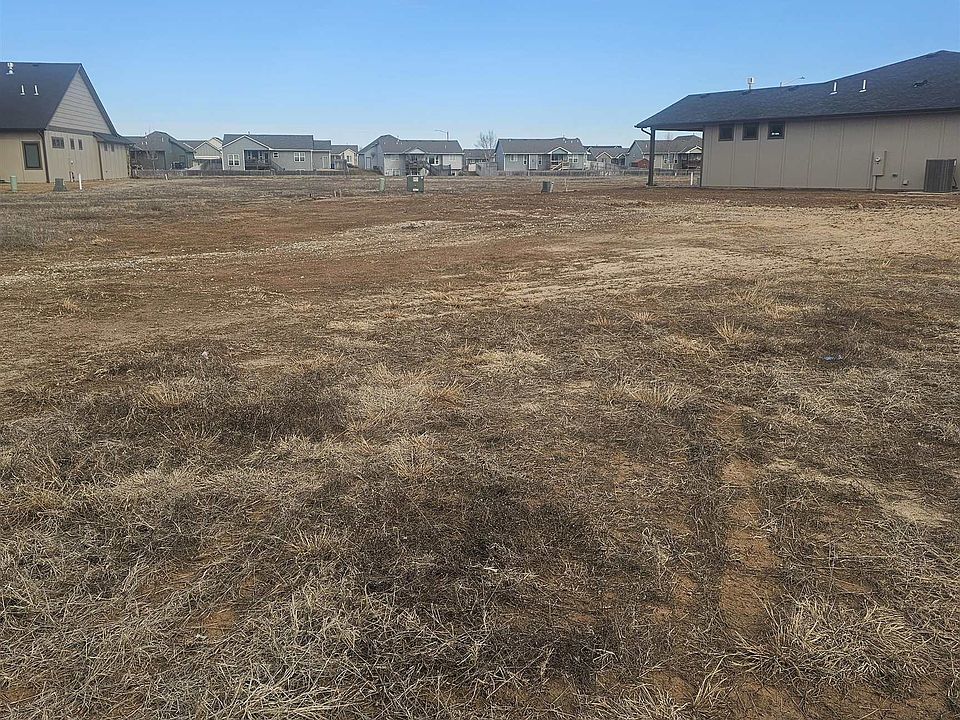 2nd image of 1606 S Dove Pl