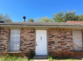 301 N Oaks Ave, Midwest City, OK 73110