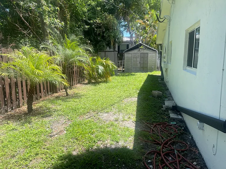 2990 SW 19th Ter — Photo 5