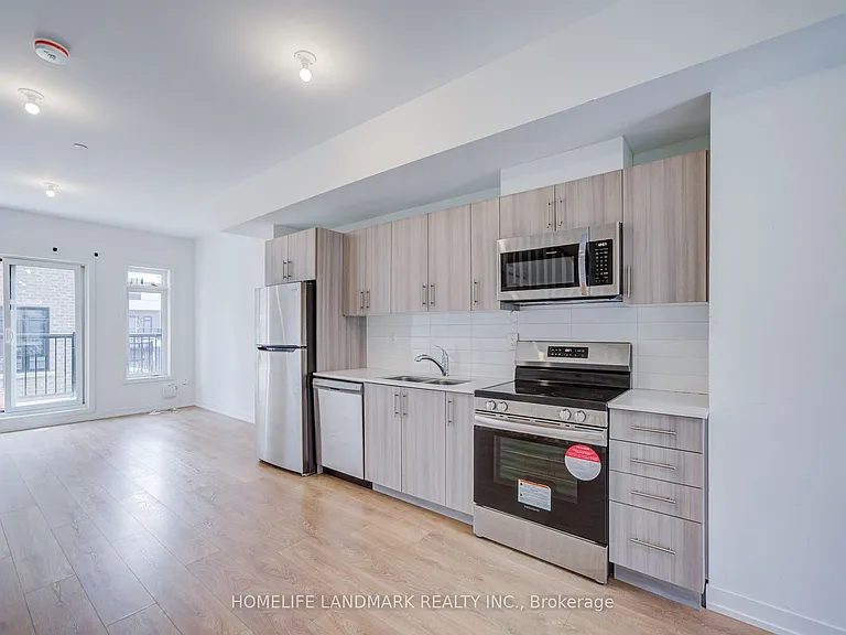 33 Case Ootes Dr — Photo 10