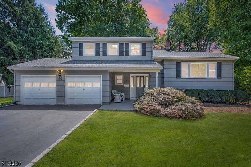 1st image of 91 Ferndale Dr