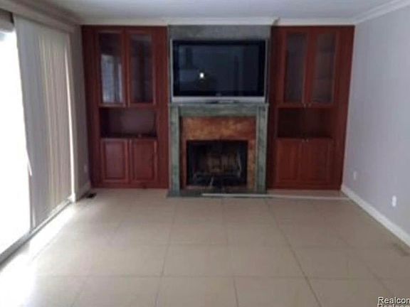 5th image of 41757 Cherry Hill Rd