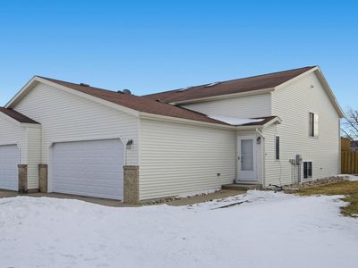 4274 39 1/2 Ave S, Fargo, ND, 58104