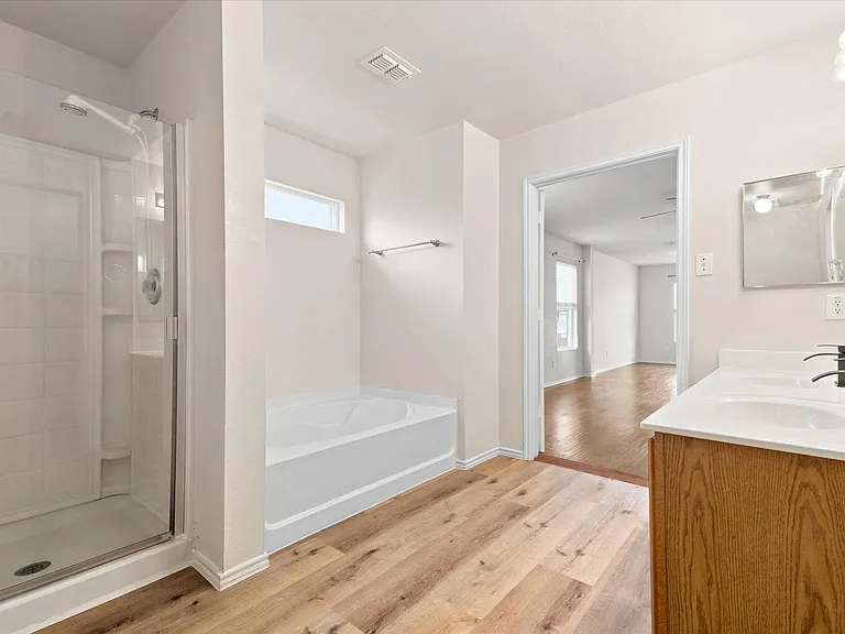 13287 Fowler Dr — Photo 35