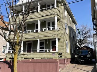 (Undisclosed Address), Pawtucket, RI 02860