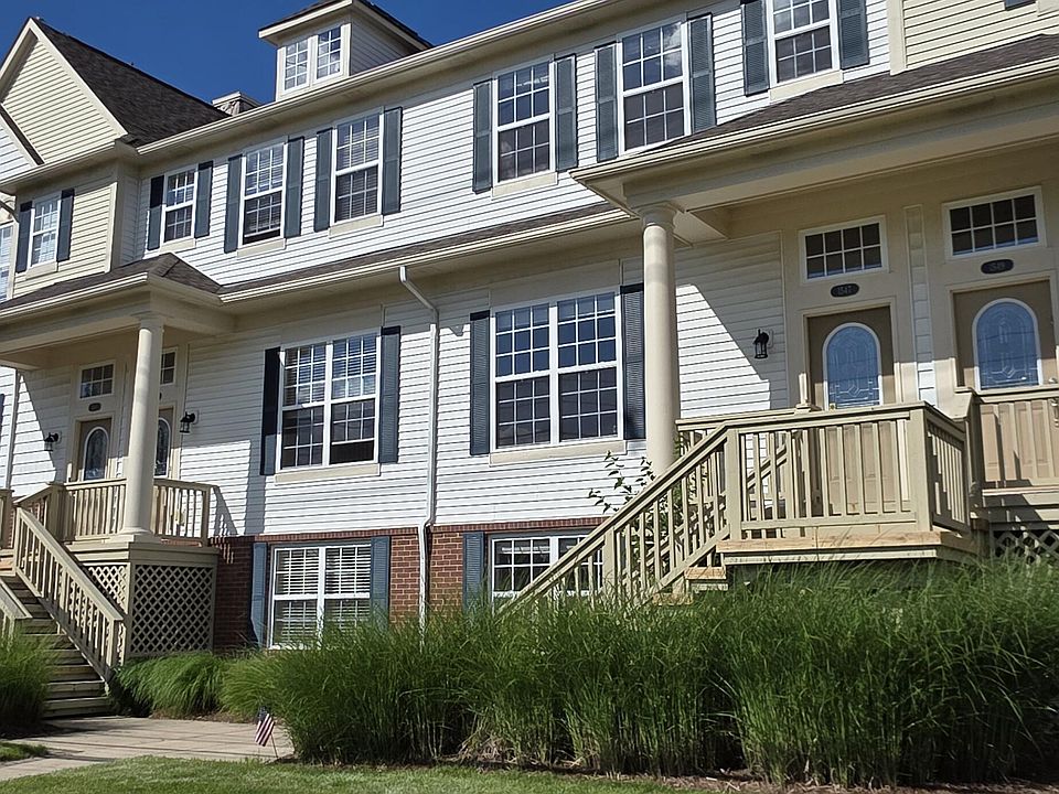 1st image of 1545 Cass Lake Rd #1