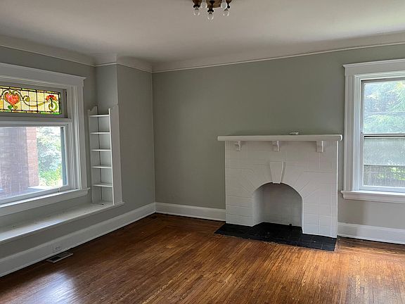 2nd image of 217 Hosea Ave Unit 1